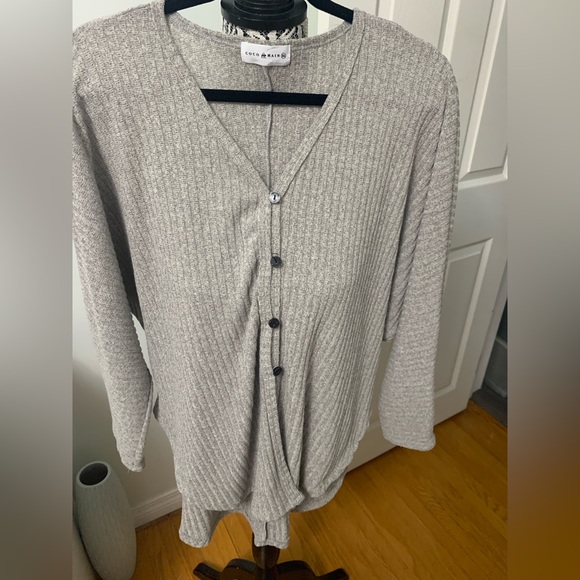 Women’s grey sweater - Picture 2 of 4